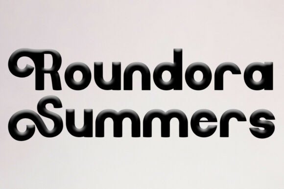 Roundora Summers: A Playful Display Font for Makers